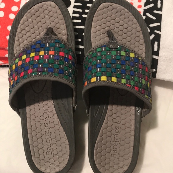 BareTraps Shoes - Like new Baretrap sandals